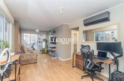 Apartamento com 2 quartos à venda na Rua Castro Alves, 1214, Independência, Porto Alegre