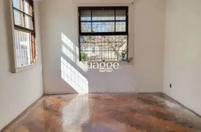 Casa residencial para locação no bairro santa maria goretti - piso parquet - 03 quartos