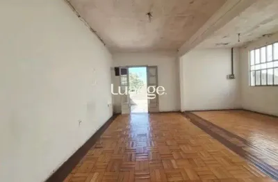 Casa residencial para locação no bairro santa maria goretti - piso parquet - 03 quartos