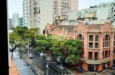 Apartamento com 2 quartos à venda na Avenida Borges de Medeiros, 1112, Centro Histórico, Porto Alegre