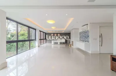 Alto padrão no terrazas: 4 suítes, 312m² e vista incrível para a natureza