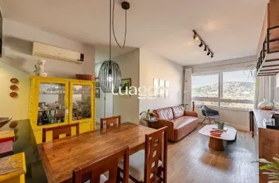 Apartamento de 3 dormitórios, sendo 1 suíte, com churrasqueira, 2 vagas de garagem cobertas, infra completa.