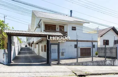 Casa condominio - 197m² de aréa nprivativa, 03 dormitórios 01 suites, 02 vagas - tristeza