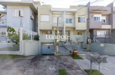 Casa com 3 quartos para alugar na Rua Torre de Pedra, 128, Espírito Santo, Porto Alegre