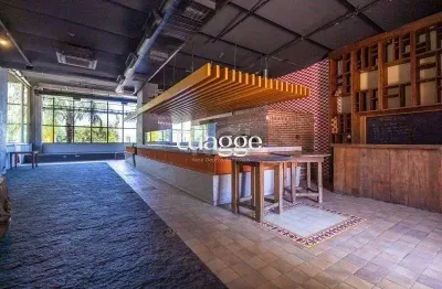 Ponto comercial para alugar na Avenida Wenceslau Escobar, 1873, Tristeza, Porto Alegre