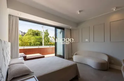 Apartamento Garden para alugar em Petrópolis com 1 quarto, 2 vagas e ótima localização