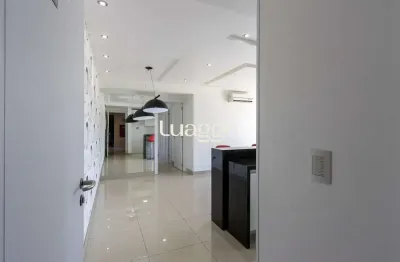 Apartamento com 3 quartos para alugar na Rua São Luís, 691, Santana, Porto Alegre