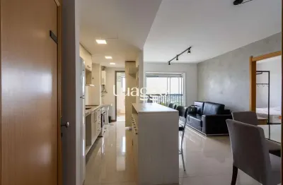 Apartamento mobiliado e decorado para locação no condomínio urban, com excelente padrão de acabamento e vista agradável para área arborizada.