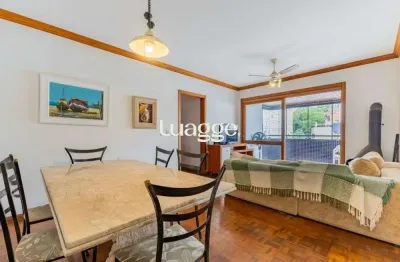 Apartamento com 3 quartos, 1 suíte, 3 vagas e elevador no bairro são joão.