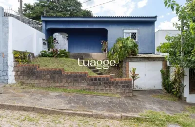 Casa com 4 quartos à venda na Rua Monte Castelo, 260, Cavalhada, Porto Alegre