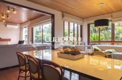 COBERTURA PARA ALUGAR NO BAIRRO BELA VISTA - 04 QUARTOS SENDO 04 SUITES - 02 VAGAS DUPLAS DE GARAGEMobertura com 4 quartos e 279m² para alugar em Bela Vista