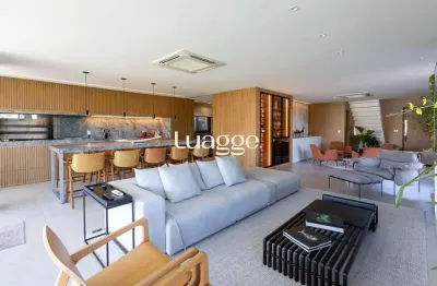 Casa em condomínio para alugar em Sans Souci com 3 quartos, 4 vagas e ótima localização