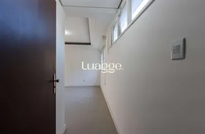 Apartamento à venda no bairro Moinhos de Vento, em Porto Alegre – RS. Com área privativa de 100.73m².