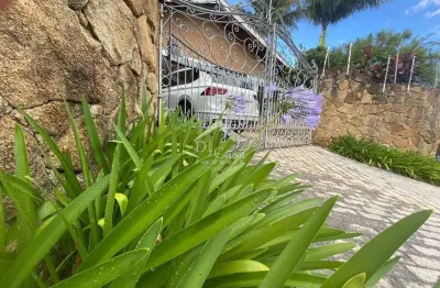 Casa com 4 quartos à venda no Jardim Itaperi, Atibaia 