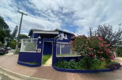 Casa ampla e isolada no jardim dos pinheiros atibaia