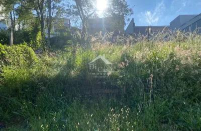 Terreno à venda na Rua Emílio Baisi, Jardim do Lago, Bragança Paulista