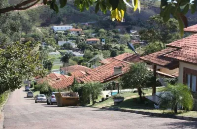Casa em condomínio fechado em atibaia - porteira fechada