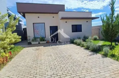 Linda casa térrea com 3 quartos, suíte e edícula à venda em atibaia