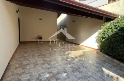 Linda casa com ótima localização jardim santa barbará á  venda