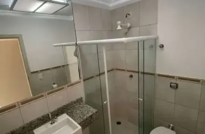 Belíssima casa para locação próxima a av lucas nogueira garcez