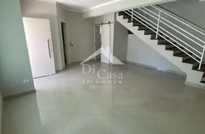 Casa para alugar na Rua Bartolomeu Peranovich, Centro, Atibaia