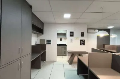 Casa comercial para alugar na Rua Clóvis Soares, Alvinópolis, Atibaia