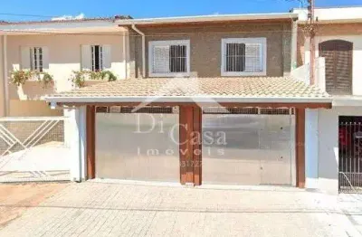 Aluga-se casa com edícula na vila rica espaço, conforto e versatilidade!