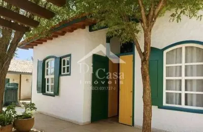 Casa aconchegante com edícula independente e possibilidade de permuta