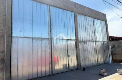 Galpão com 200m² para locação no bairro terceiro centenário