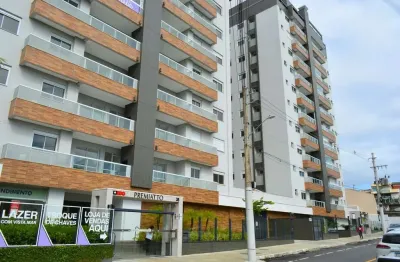 Apartamento com 2 quartos, sendo 2 suítes, disponível para venda, com 76 m² . localizado no bairro estreito - florianópolis/sc