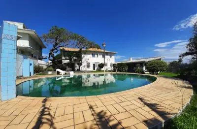 Casa com 6 quartos para alugar na Rua Luís D'acampora, 436, Jardim Atlântico, Florianópolis