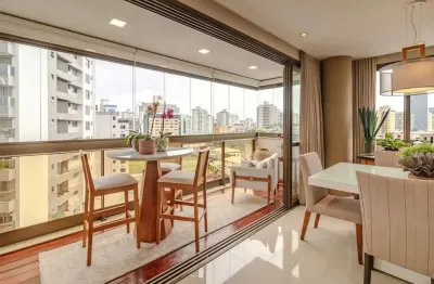 Apartamento alto padrão próximo a beira mar continental