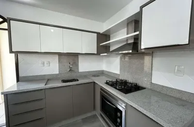 Casa com 2 dormitórios à venda, 156 m² por r$ 800.000,00 - centro - palhoça/sc