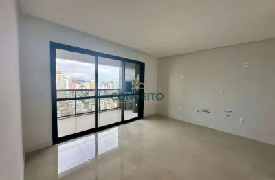 Apartamento moderno 2 quartos (1 suíte) com sacada, churrasqueira e garagem.