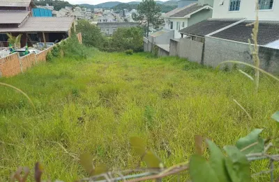Terreno à venda na Rua Falcão, 1, Forquilhinhas, São José