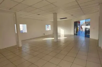 Sala comercial para locação no centro comercial águia do sul!