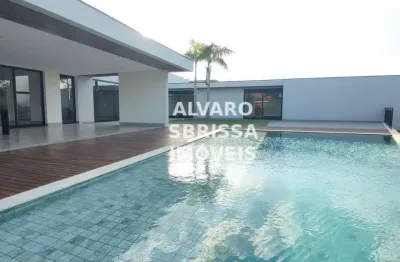 Exuberante e climatizada casa junto ao premiado campo de golfe do terras de são josé. 5 suítes 1 máster 820m2ac  (alugada)