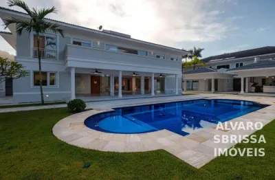 Casa climatizada, com 5 suítes e piscina no condomínio marina do guarujá sp
