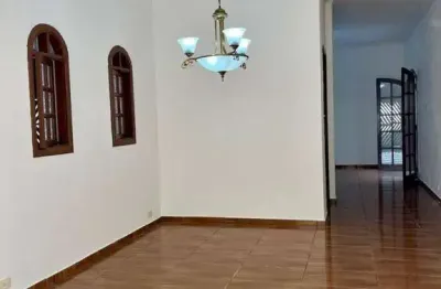 Casa com 3 suítes e uma 1 edícula no jardim celani em salto sp.