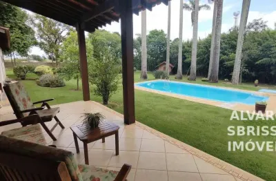 Chácara belíssima, mobiliada, aquecimento solar, arborizada, 4 dormitórios sendo 2 suítes, em itu sp, em bairro a 5 minutos do centro