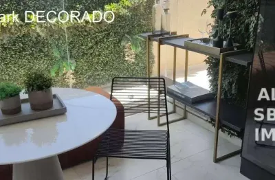 Apartamento com 3 dormitórios sendo uma suíte em condomínio park, cercado de vegetação, lagos, peixes, locais agradáveis para relaxar e área de lazer.