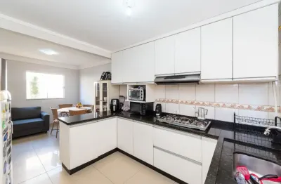 Jardim privativo com 3 quartos e uma suite no jardim ipe em santa felicidade