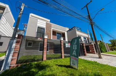 Sobrado de frente para rua tranquila, não geminado, face leste e região valorizada