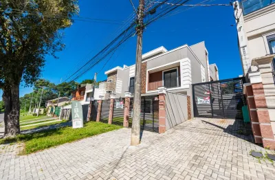 Sobrado de frente para rua tranquila, não geminado, face leste e região valorizada