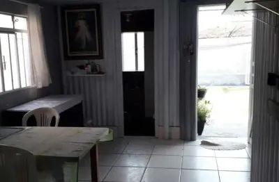 Casa à venda na Rua João Leopoldo De Santana, 99, Centro, Guaratuba