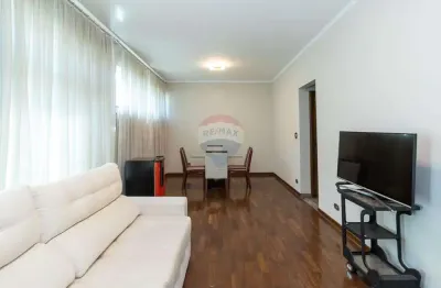 Sobrado bem conservado com 3 dormitórios no alto de pinheiros, alto da lapa