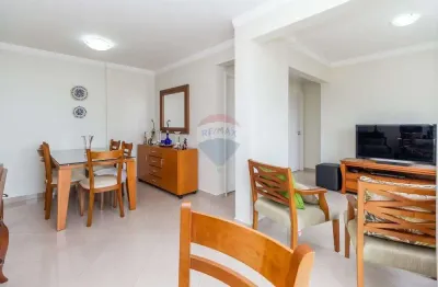 Apartamento amplo, com 2 ou 3 dormitórios, bem localizado na casa verde