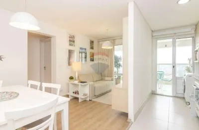 Apartamento Reformado com Varanda e Lazer Completo a 1,7 km do Aeroporto de Congonhas