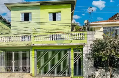 Vista e potencial em uma casa cheia de possibilidades na vila mangalot!
