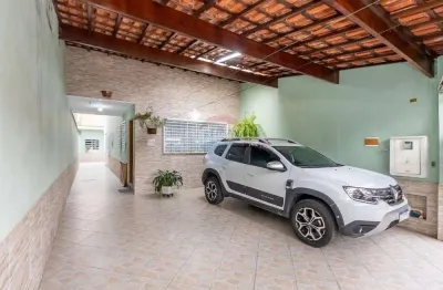 Aconchegante sobrado em perus: 135m², 3 quartos, 3 banheiros, 1 suíte, 2 vagas cobertas